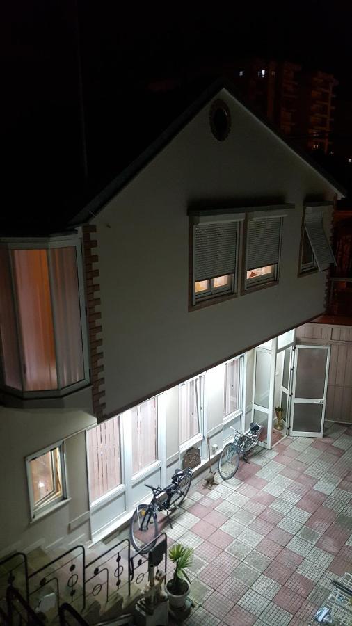The Blacksmith'S Guesthouse Шкодер Экстерьер фото